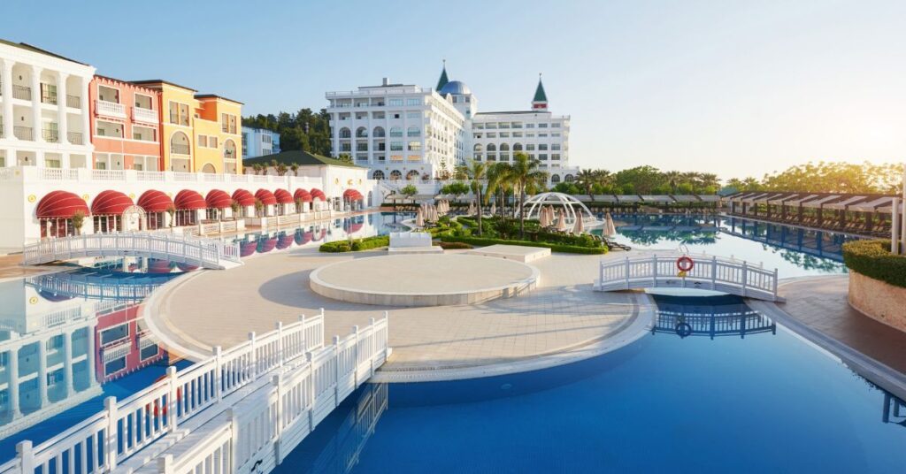 Luxury Resorts in Pune